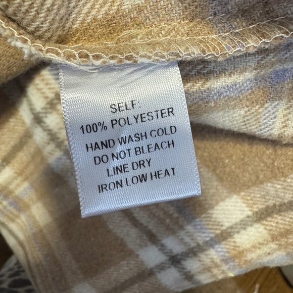PROMESA Tan Plaid Cropped Flannel Shacket Jacket S Oversized Button Down Top - Picture 3 of 4